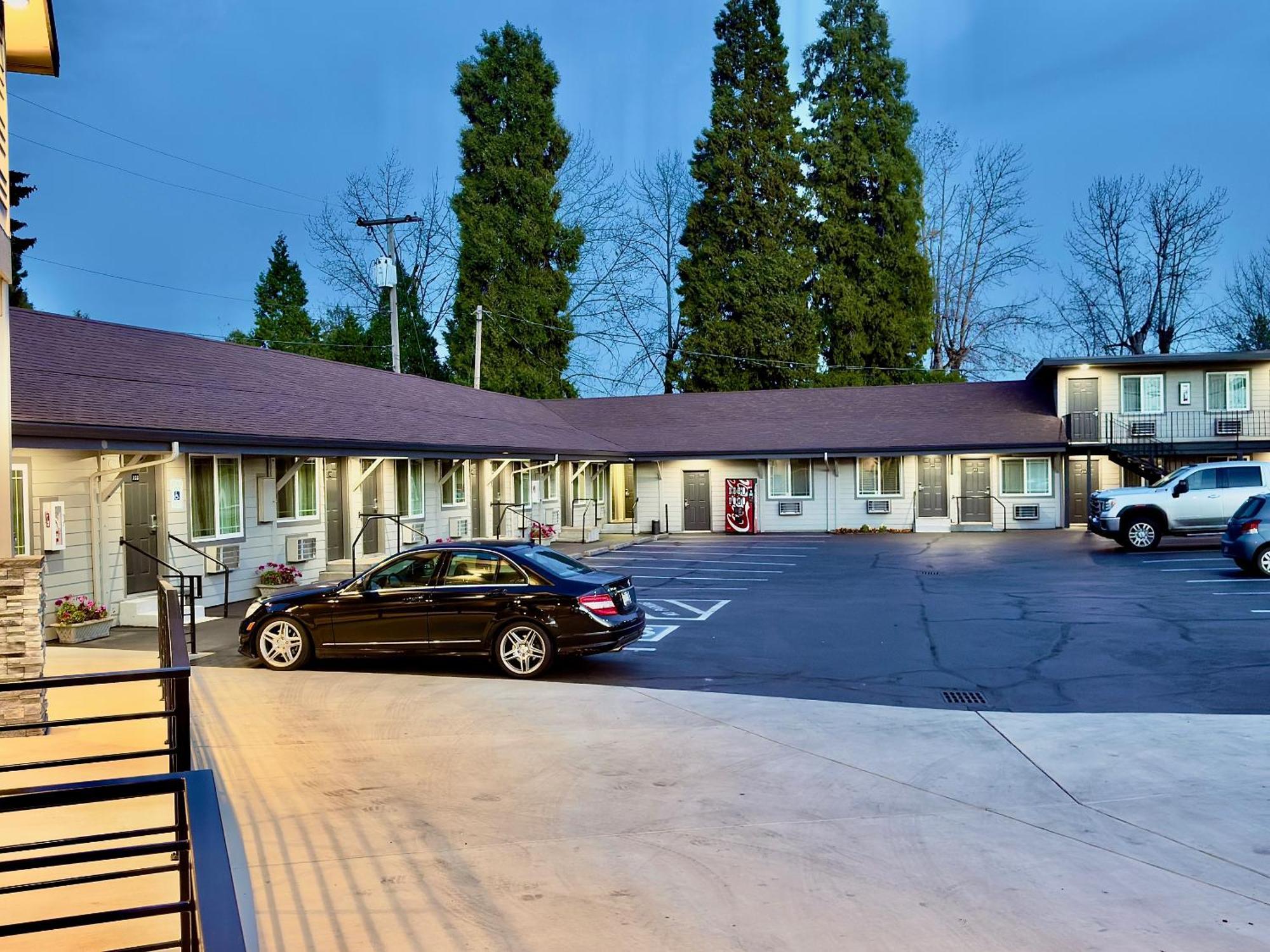 Budget Lodge Eugene - Airport Exterior foto